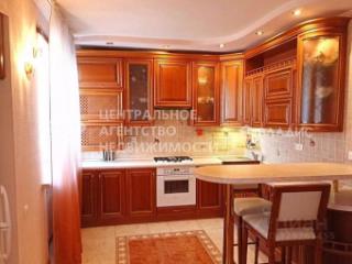 2-комн. квартира, 90 м², 3/6 этаж