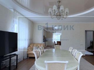  коттедж, 341.3 м², 6.5 соток