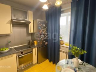 2-комн. квартира, 52 м², 7/17 этаж
