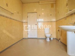 2-этажный дом, 170 м², 9 соток