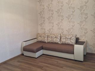 2-комн. квартира, 58 м², 2/4 этаж