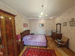 3-этажный коттедж, 250 м², 8 соток