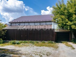  дом, 398 м², 7 соток