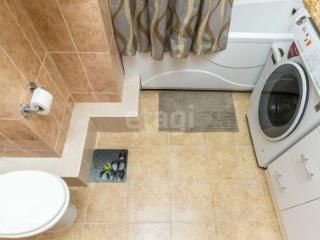 2-комн. квартира, 71 м², 9/22 этаж