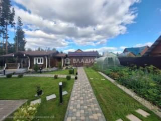 2-этажный дом, 184.8 м², 11 соток