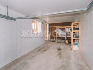  дом, 398 м², 7 соток