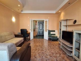 3-комн. квартира, 76 м², 1/4 этаж