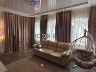  дом, 320 м², 10 соток