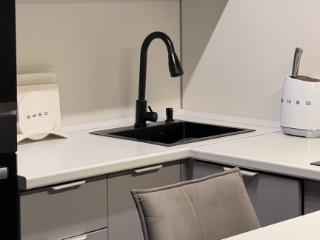 2-комн. квартира, 60 м², 11/25 этаж