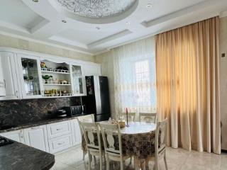  дом, 155 м², 10 соток