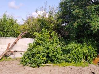  дом, 12 м², 6 соток