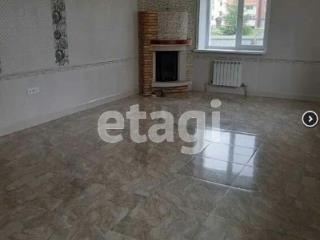 3-этажный дом, 360 м², 10.89 соток