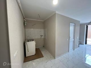 2-комн. квартира, 44 м², 1/1 этаж