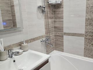 3-комн. квартира, 70 м², 4 этаж