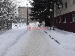 Комната, 272.7 м²