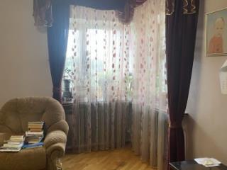 2-комн. квартира, 85.2 м², 2/5 этаж