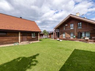 2-этажный дом, 234 м², 9.1 соток