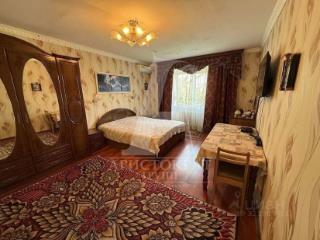 2-этажный дом, 200 м², 4.26 сотки