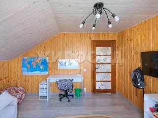  дом, 157.1 м², 7.8 соток