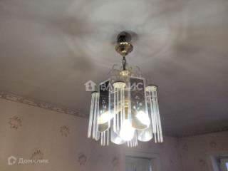 2-комн. квартира, 42 м², 2/4 этаж