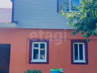  дом, 350 м², 5 соток