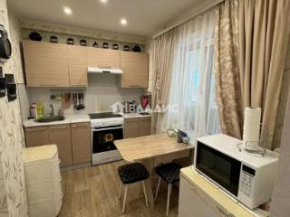 2-комн. квартира, 45 м², 1/5 этаж