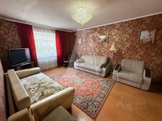 2-этажный дом, 200 м², 4.26 сотки