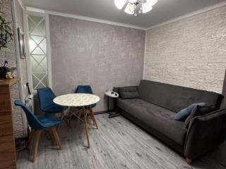 2-комн. квартира, 44 м², 3/6 этаж