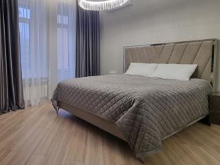 3-комн. квартира, 90 м², 1/5 этаж