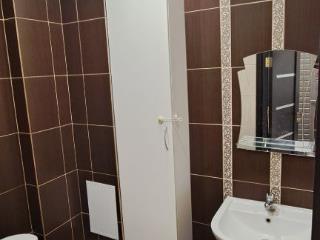 2-комн. квартира, 72 м², 11/17 этаж