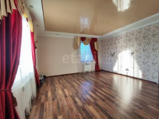 3-этажный дом, 260 м², 15 соток