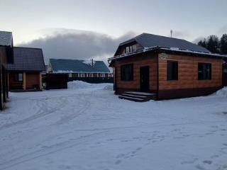  дом, 190 м², 15 соток