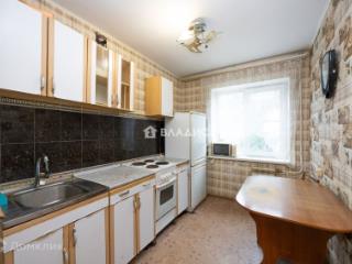 2-комн. квартира, 49.5 м², 2/5 этаж