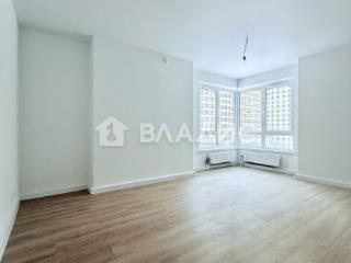 3-комн. квартира, 73 м², 3/33 этаж