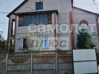  дом, 178.8 м², 18 соток