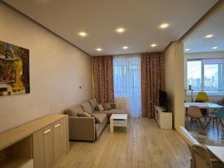 2-комн. квартира, 74.7 м², 14/35 этаж