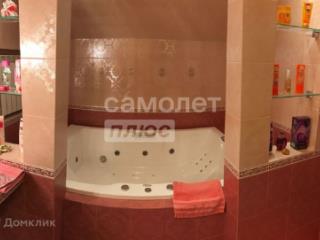 8-комн. квартира, 226.8 м², 4/5 этаж
