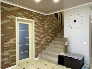  коттедж, 268.8 м², 8.2 соток