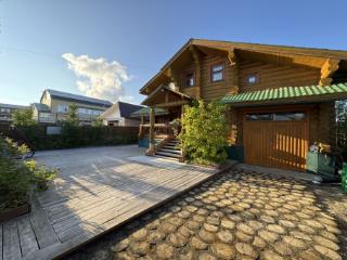 2-этажный дом, 222 м², 6 соток