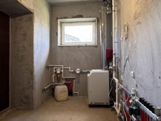  дом, 176 м², 8 соток