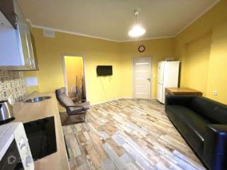 3-комн. квартира, 93 м², 2/19 этаж