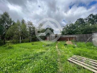  дом, 285 м², 13.83 соток