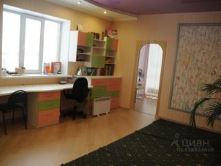 3-этажный коттедж, 394 м², 0.09 соток