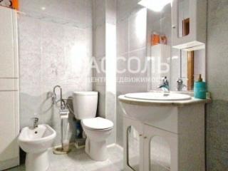 6-комн. квартира, 164.2 м², 2/5 этаж