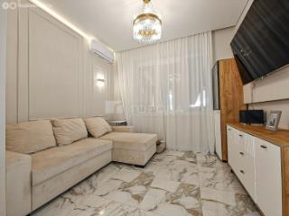 3-этажный дом, 80 м², 2 сотки