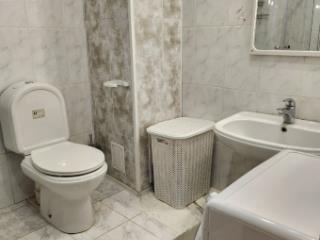 2-комн. квартира, 45 м², 1/9 этаж