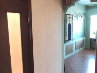2-комн. квартира, 82 м², 2/4 этаж