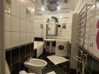  коттедж, 140 м², 10 соток