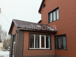  дом, 220 м², 8 соток