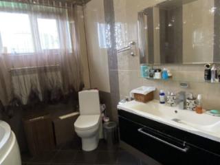 2-этажный дом, 240 м², 10 соток